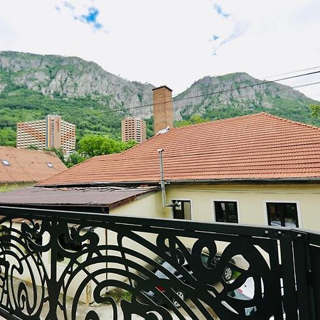 Casa Golopenta Hotell Băile Herculane Exteriör bild