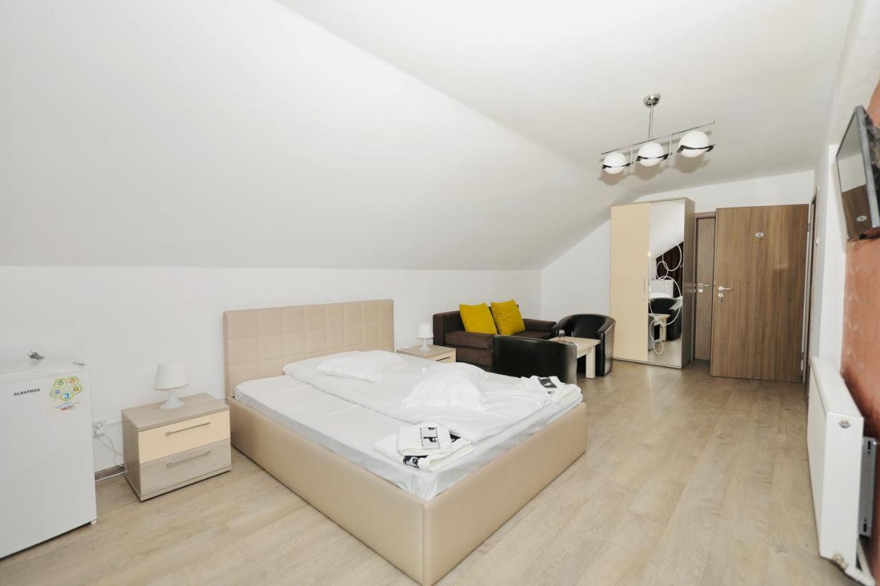 Casa Golopenta Hotell Băile Herculane Exteriör bild