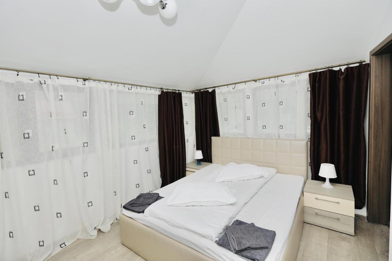 Casa Golopenta Hotell Băile Herculane Exteriör bild