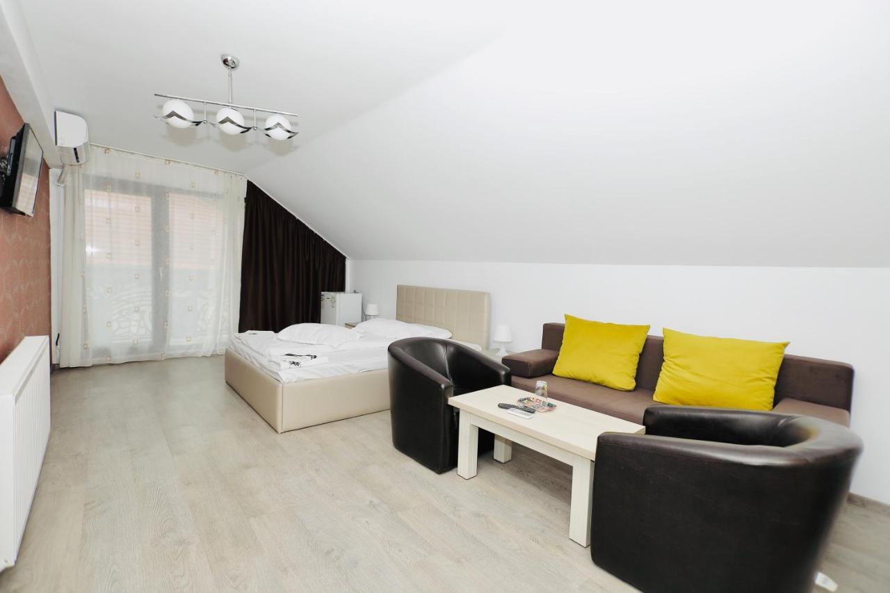 Casa Golopenta Hotell Băile Herculane Exteriör bild